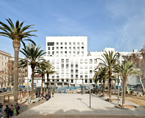 EDIFICI DE 127 HABITATGES PROTEGITS, EQUIPAMENTS, LOCALS I 78 PLACES D'APARCAMENT AL RAVAL DE BARCELONA | Premis FAD 2011 | Arquitectura